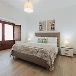 Апартаменты House Island Ortigia *