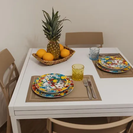 House Island Ortigia شقة سيراكوزا