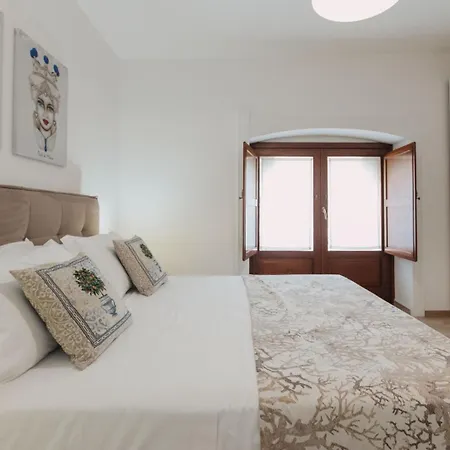 House Island Ortigia شقة *