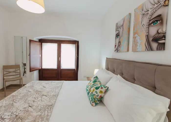 House Island Ortigia 公寓