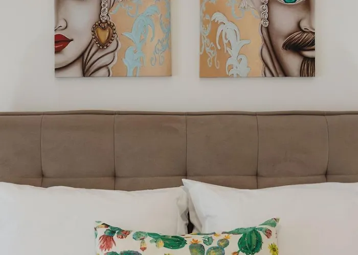 House Island Ortigia *